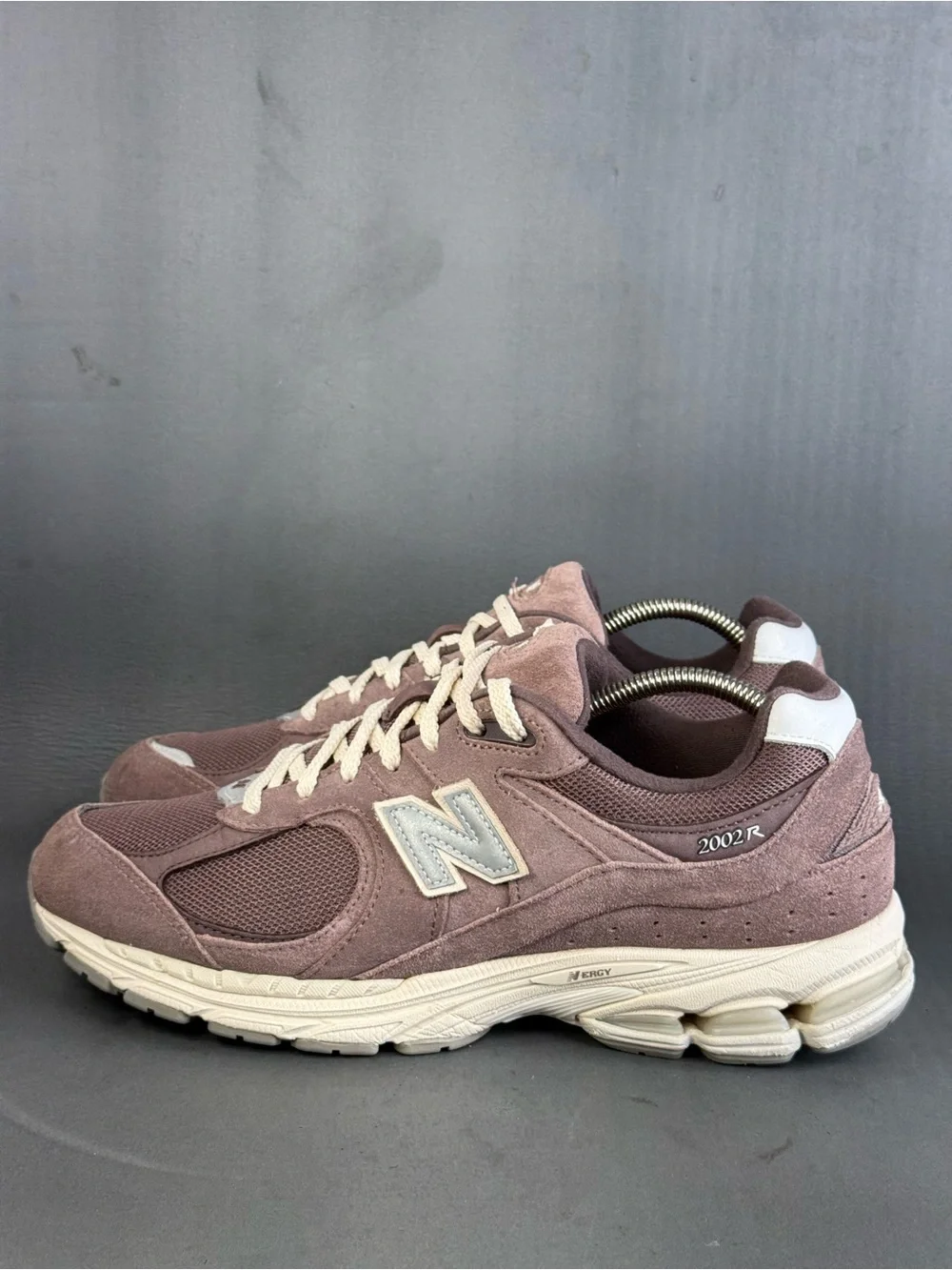 NEW BALANCE 2002R 'SUEDE PACK - DUSTY FIG' athletic sneaker men’s 10.5